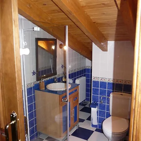 El Mirador Del Sueve Lodge