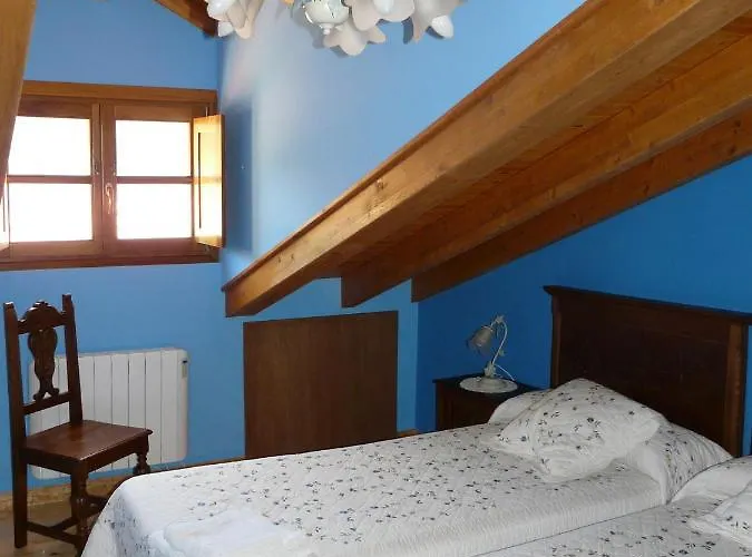 El Mirador Del Sueve Lodge *